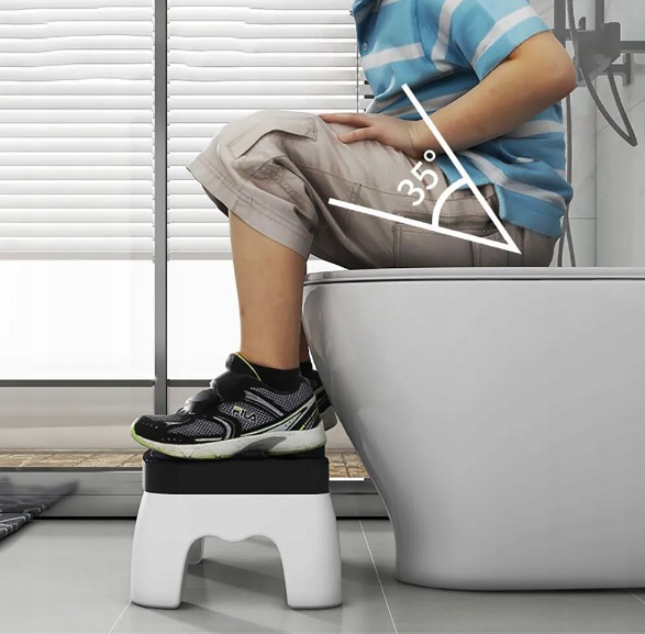 Dlaczego warto korzystać z podnóżka toaletowego? Poznaj naturalny sposób na zdrowe wypróżnianie