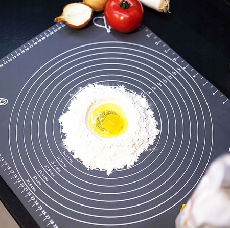 SILIKONOWA STOLNICA mata kuchenna szara do pizzy ciasta z miarkami