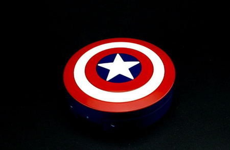 TURYSTYCZNY ZESTAW DO SOCZEWEK KONTAKTOWYCH etui Kapitan Ameryka