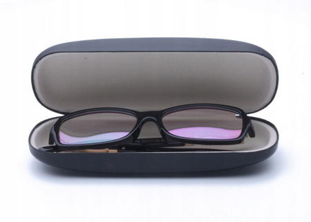 Pokrowiec na okulary. Wytrzymałe etui z twardego materiału.